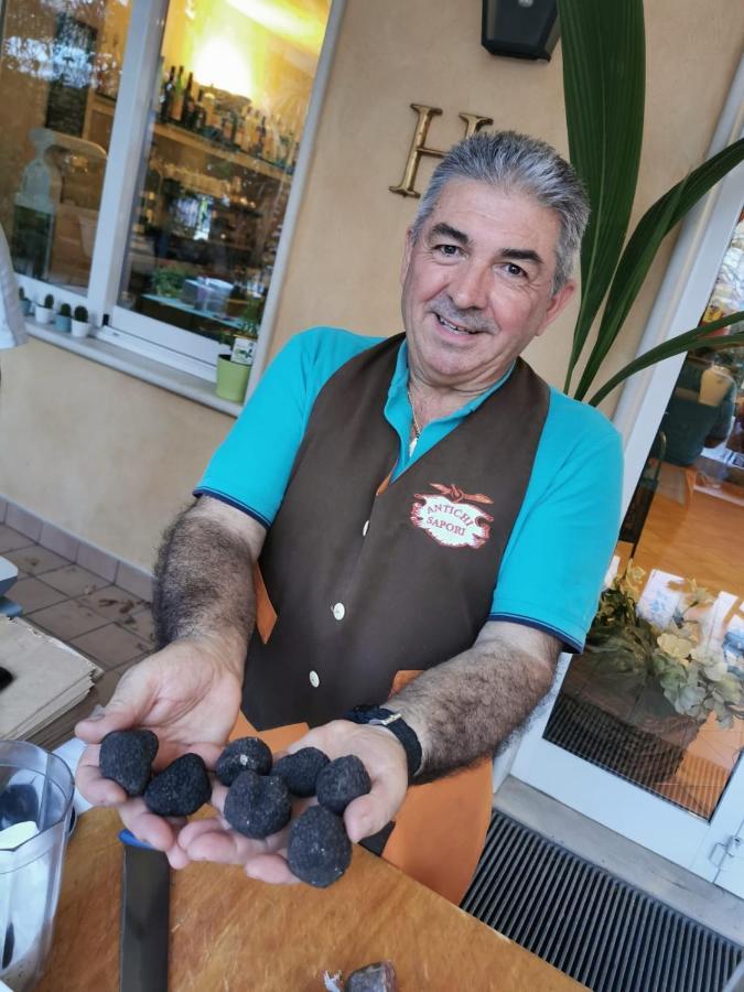 Hotel Marconi Сан Бенедето дел Тронто Екстериор снимка